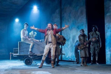 Rosencrantz and Guildenstern Are Dead Rosencrantz and Guildenstern Are Dead