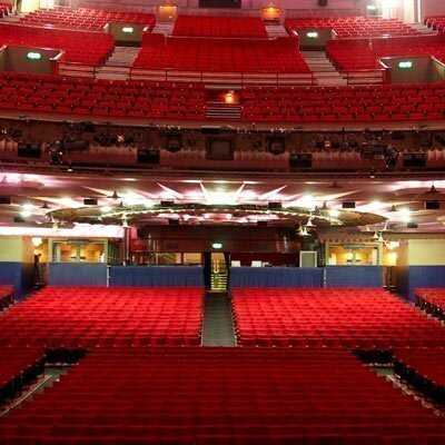 Apollo Victoria Theatre London Seating Chart